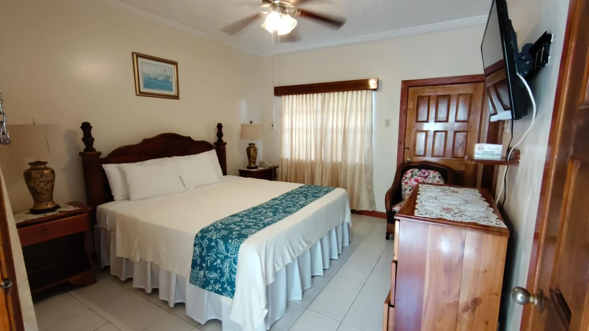 Rayon Hotel Negril Jamaica