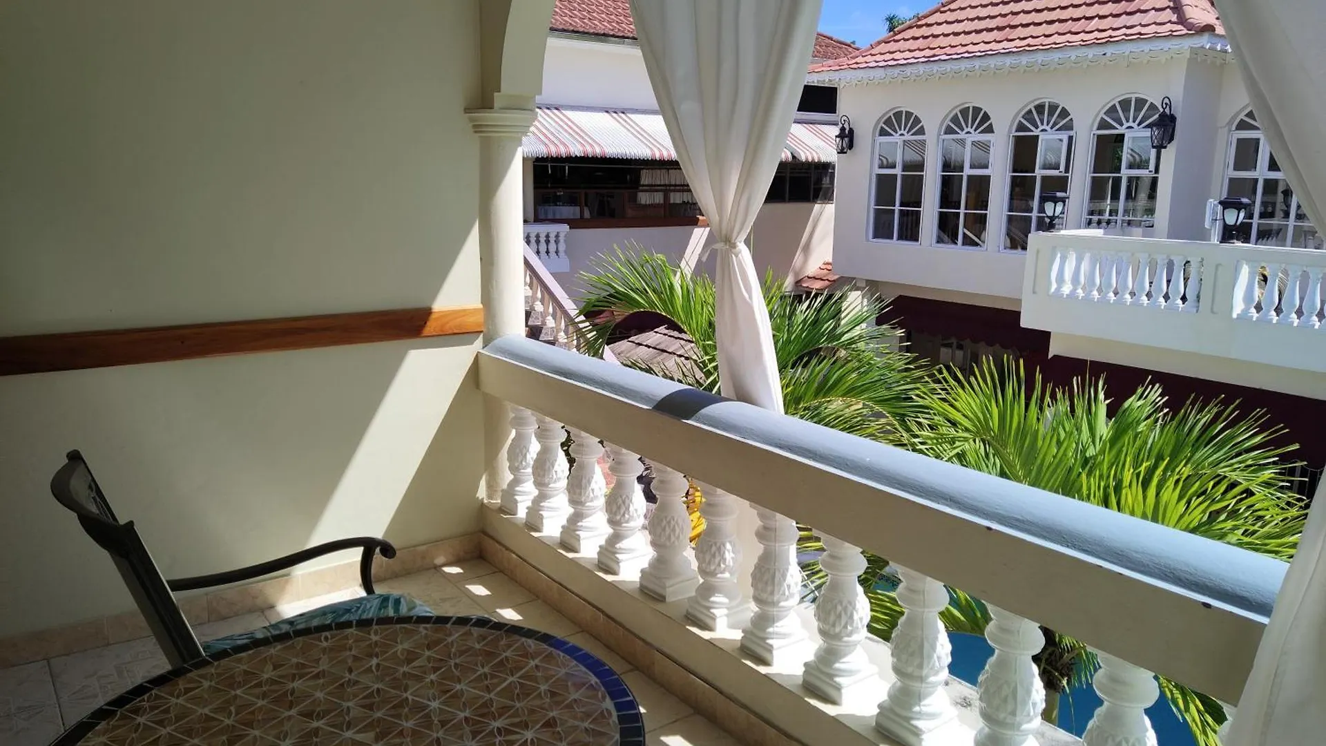 Rayon Hotel Negril 4*,  Jamaica