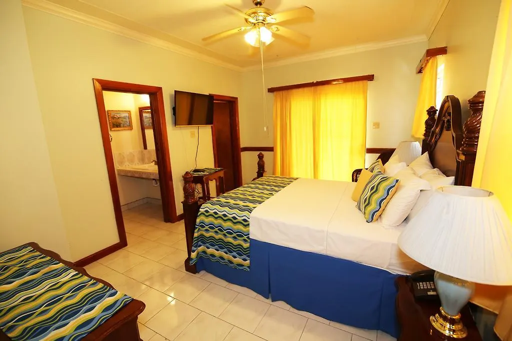 Rayon Hotel Negril