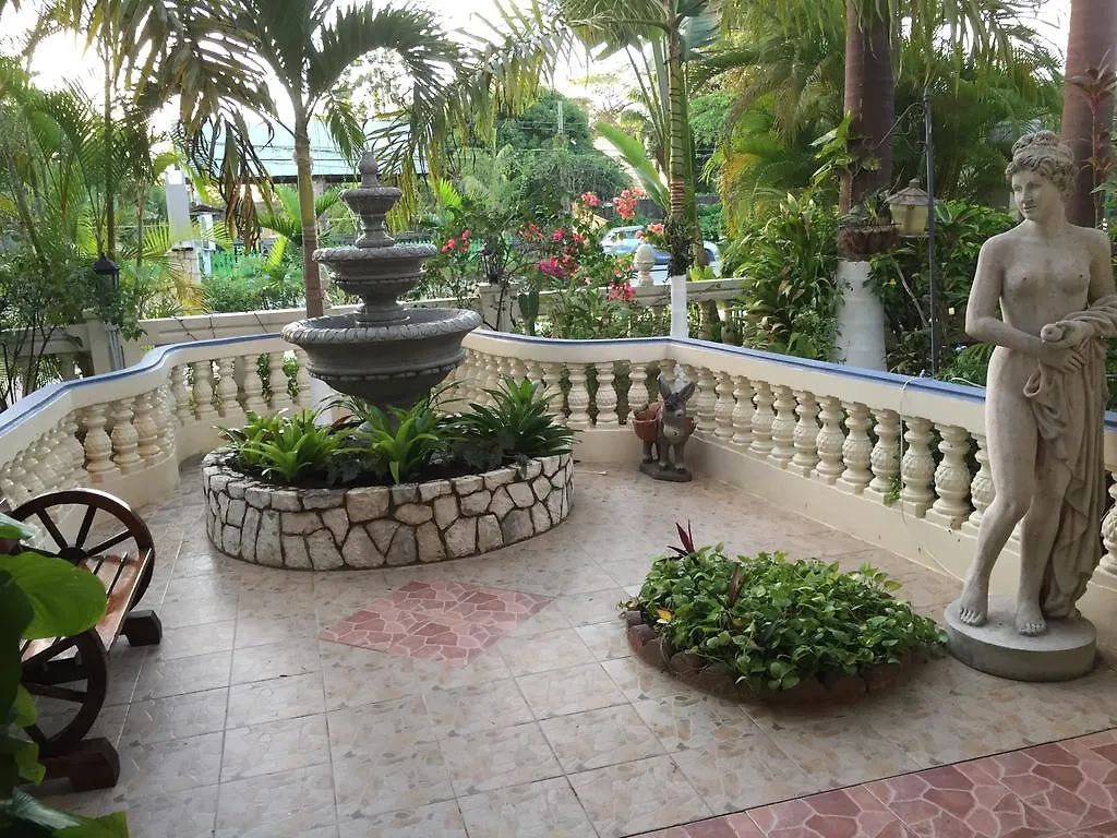 ****  Rayon Hotel Negril Jamaica