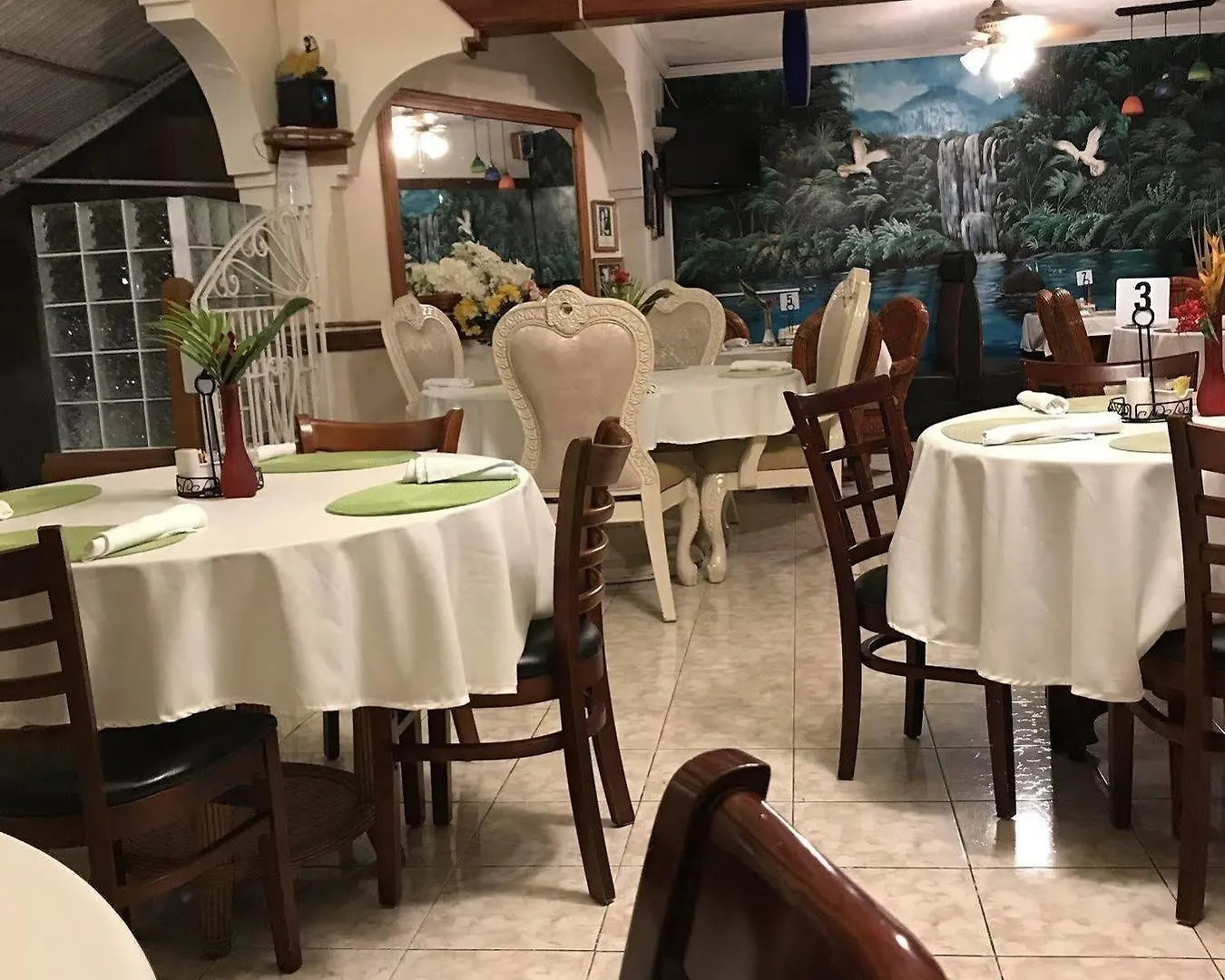 Rayon Hotel Negril